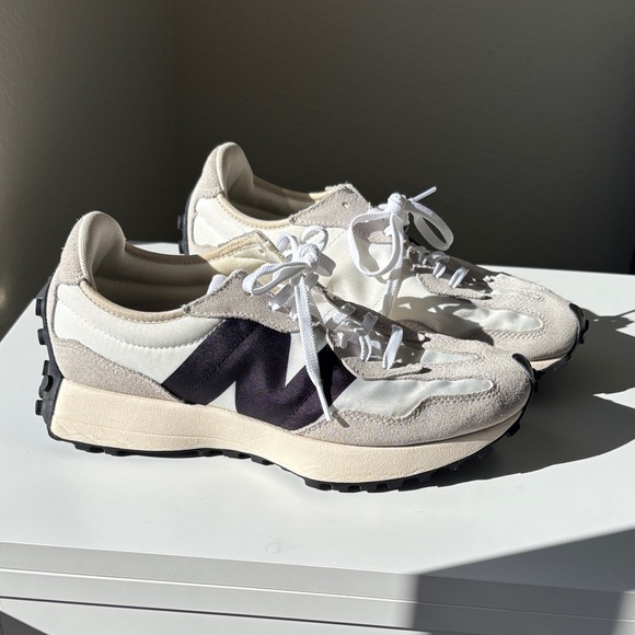 New Balance Shoes - New Balance Classics 327